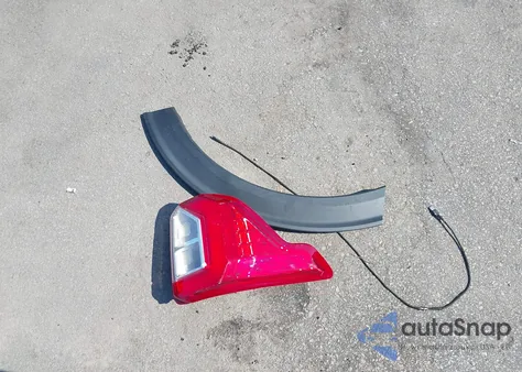 2022 Ford Explorer Xlt z USA, uszkodzony, nr VIN 1FMSK8DH2NGA79232